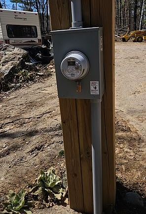 5th image of 1061 Gull Lake Rd