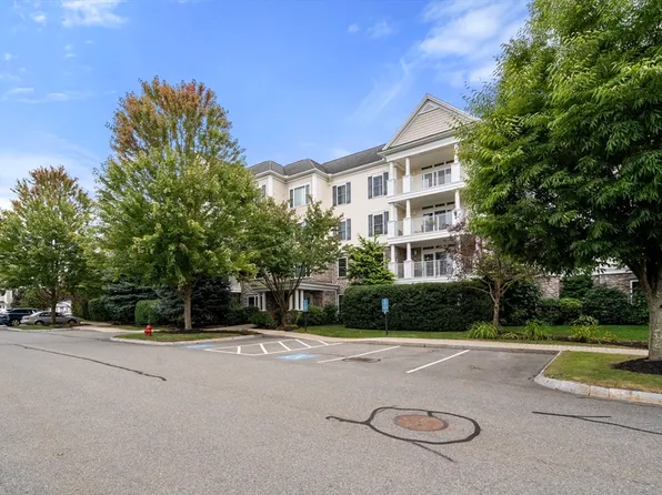 416 John Mahar Hwy Unit 3202, Braintree, MA 02184