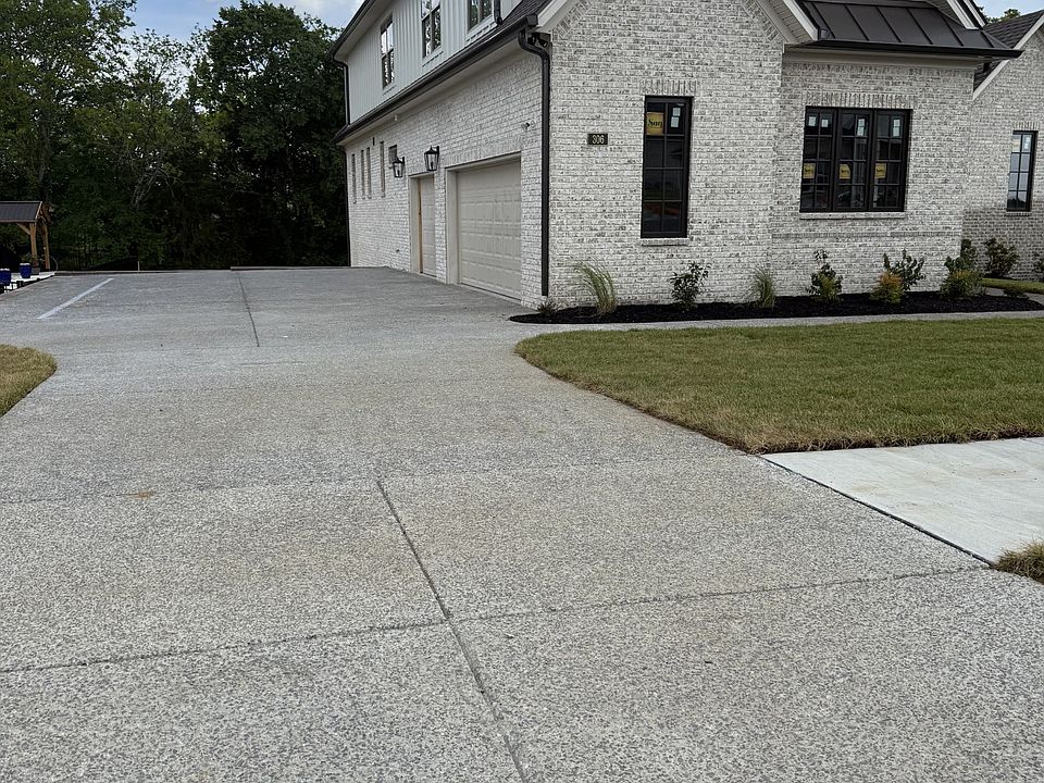 2nd image of 306 Oaks Xing Lot 7