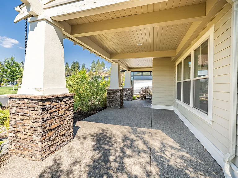 1496 NW Discovery Park Dr — Photo 5