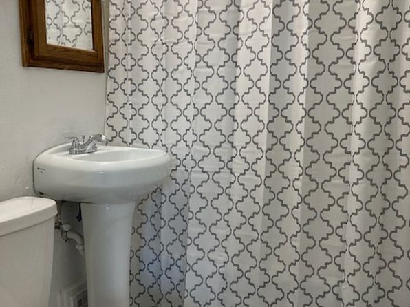 3762 E Squire Ave, Cudahy, WI 53110