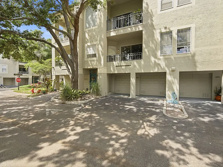 604 Seascape Way — Photo 3