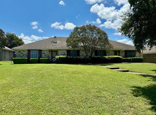 5700 Wilshire Dr, Waco, TX 76710
