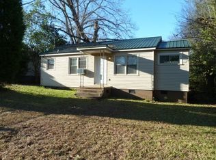 7 Lessor Dr, Childersburg, AL 35044