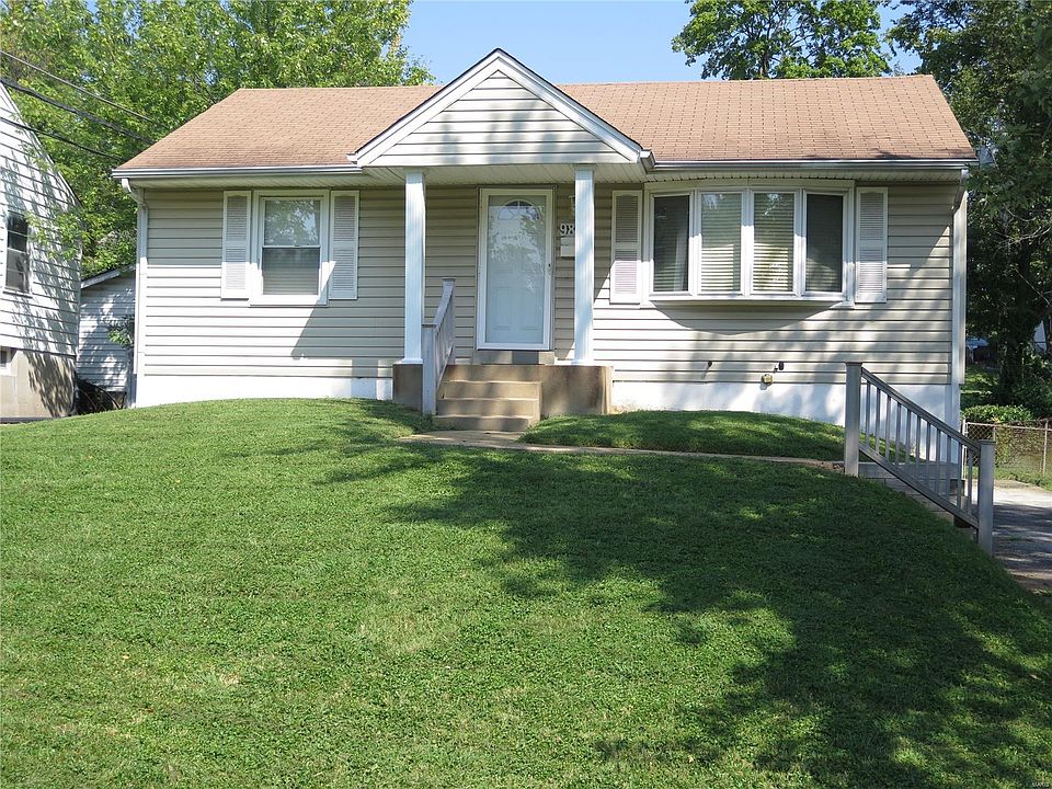 1st image of 9829 Eastbrook Dr