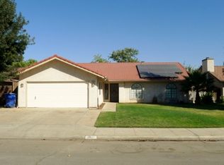 3662 W Garland Ave, Fresno, CA 93722