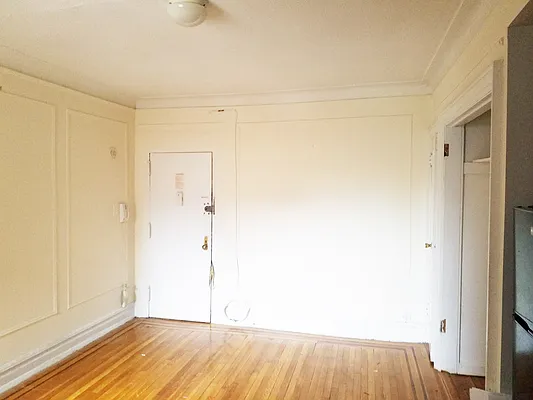 Rented by Chris Stewart, LREB | media 8