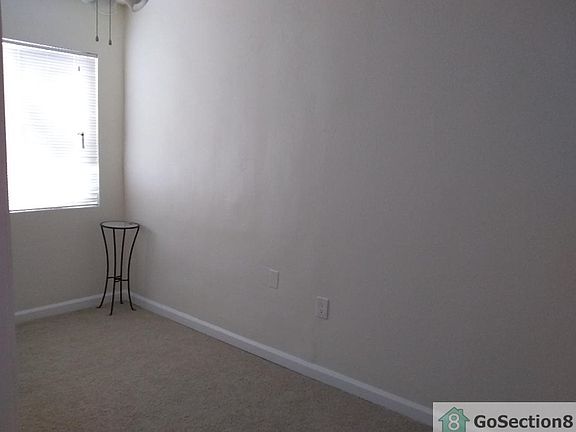 4th image of 3833 50th St #1