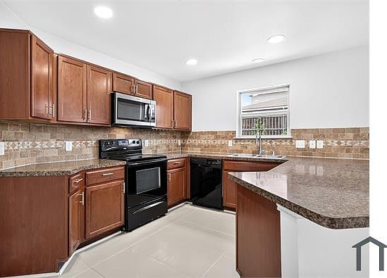 1st image of 5500 Stone Meadow Ln