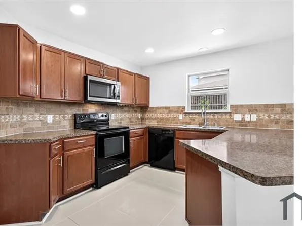 5500 Stone Meadow Ln, Fort Worth, TX 76179