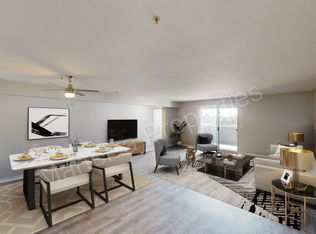 7581 Warner Ave APT I, Huntington Beach, CA 92647