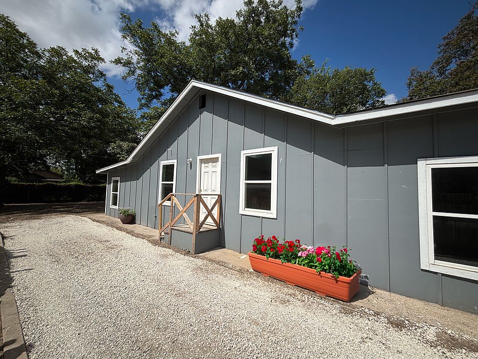 1st image of 118 Tampa Ave #2