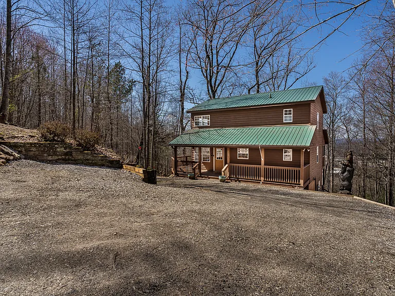 257 Ajs Holler — Photo 1