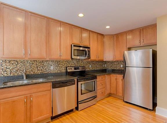 2nd image of 3415 Kensington Ave