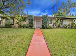 5608 Valley Circle Blvd, Woodland Hills, CA 91367