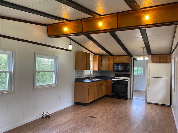 2nd image of 259 Lions Park Ln