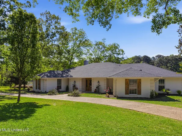 481 Cheyenne Ln, Madison, MS 39110