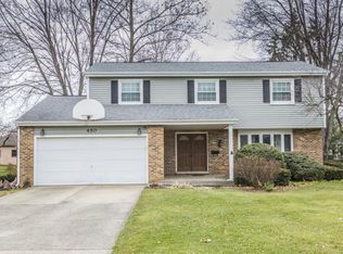 450 S Hickory Ave, Bartlett, IL 60103