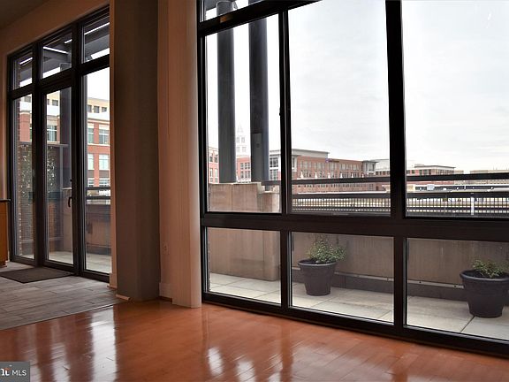5th image of 520 John Carlyle St Unit 410