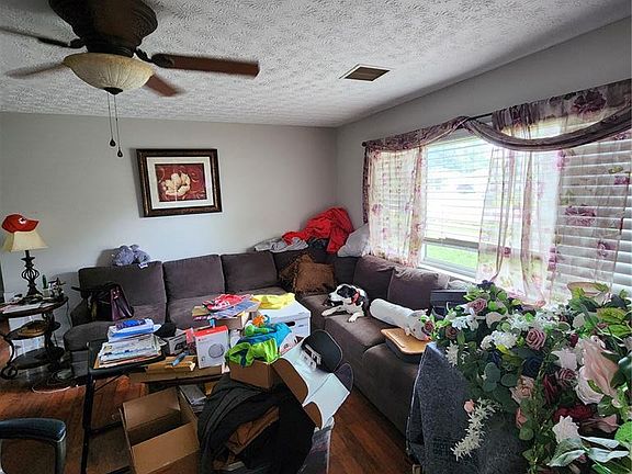 5th image of 1520 Flicker Dr