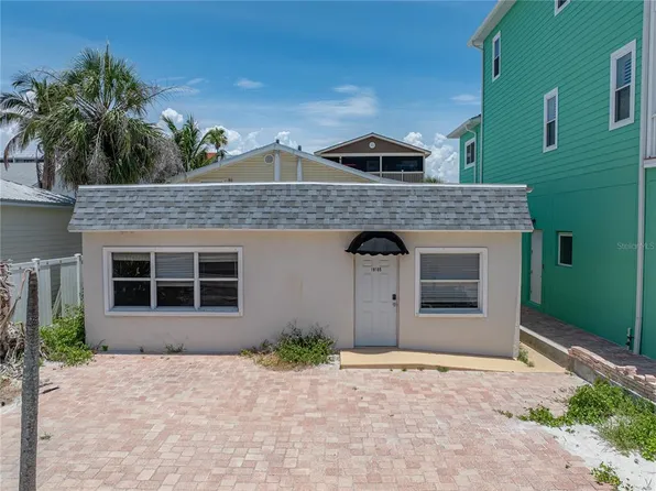 19105 Gulf Blvd, Indian Shores, FL 33785
