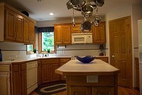 5th image of 21891 Henton Dr