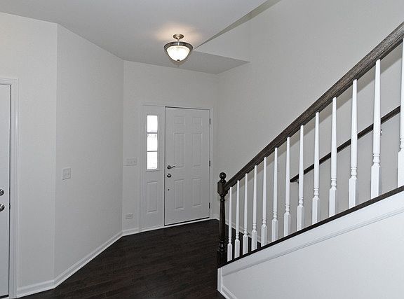 3rd image of 10621 154th St