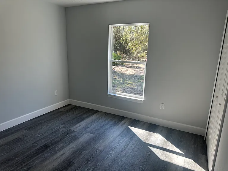 15498 SW 8th Pl — Photo 5