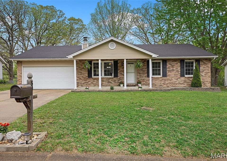 1st image of 50 Drucker Ln