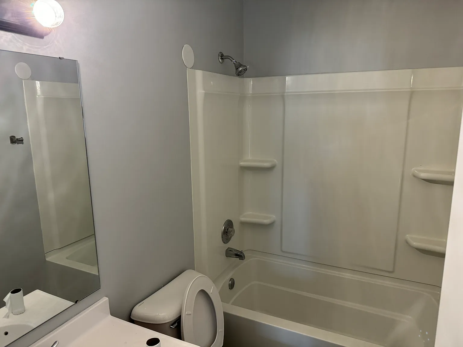 3 bed, 1.5 bath, 1200 sqft, $1,480 — Photo 2