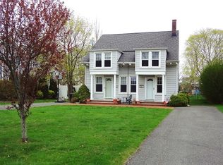 41 Greeley Ave, Sayville, NY 11782