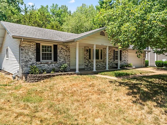 3rd image of 2547 Elm Forest Ct