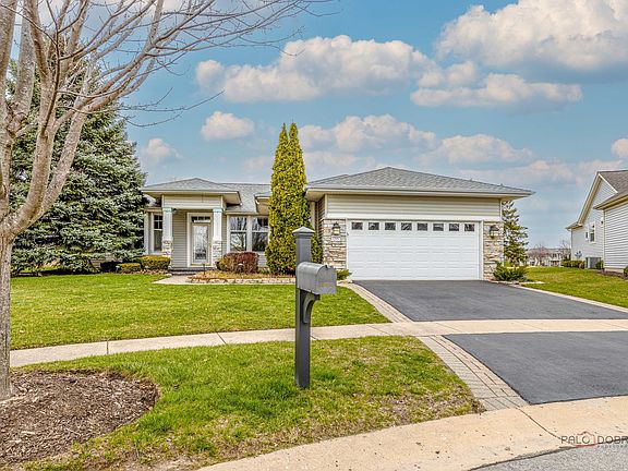 4th image of 12957 Stone Creek Ct