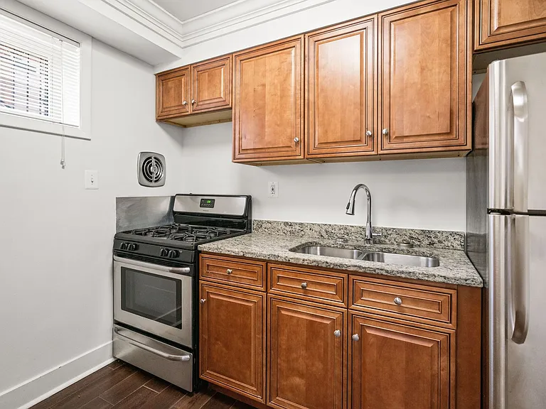 4102 Queensbury Rd #2A — Photo 23