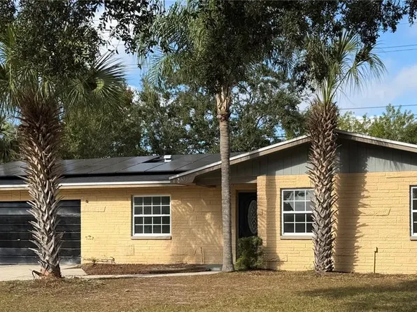 2230 Albright Dr, Clearwater, FL 33765