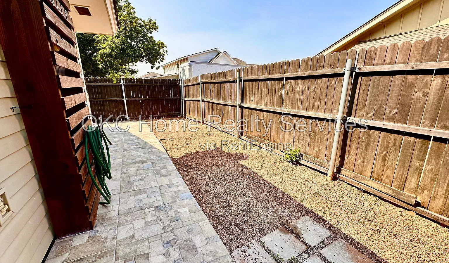 3 bed, 2.0 bath, 1309 sqft, $1,450 — Photo 4