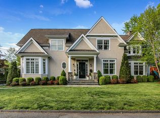 13 Fairlawn St, Rye, NY 10580