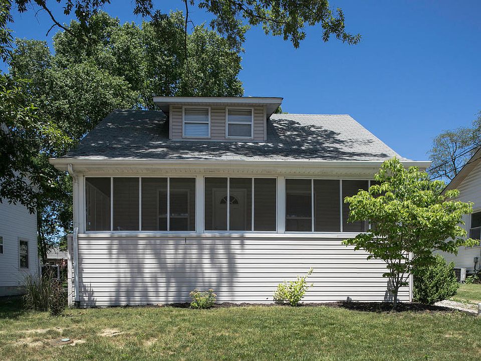 1st image of 329 Rose Ln