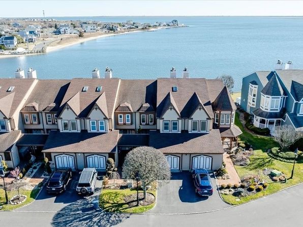 Waterfront - Amityville NY Waterfront Homes For Sale - 8 Homes | Zillow