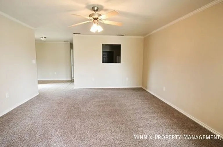 5421 Marshall St #A — Photo 3