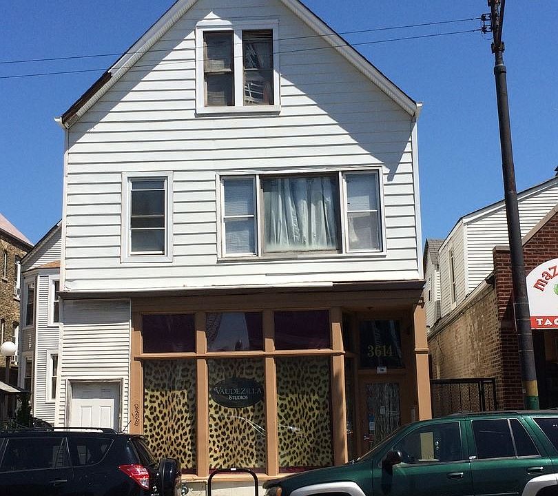 1st image of 3614 W Belmont Ave APT 2R