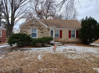 901 S 49th St, Lincoln, NE 68510