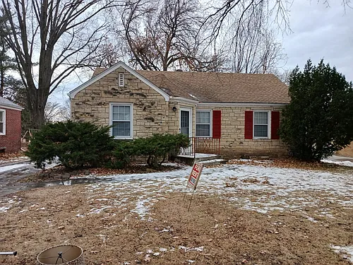 901 S 49th St Photo 1