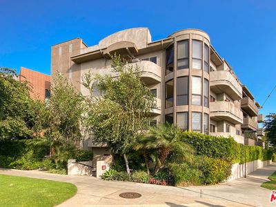 11766 W Sunset Blvd APT 202, Los Angeles, CA, 90049