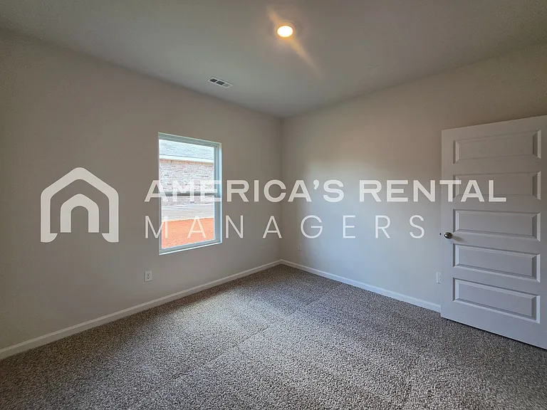 177 Keller Dr — Photo 25