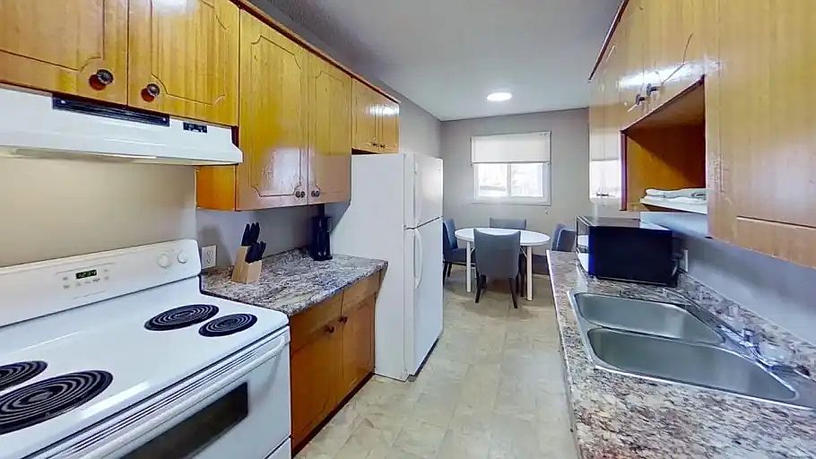 1st image of 105 Alder Dr #203