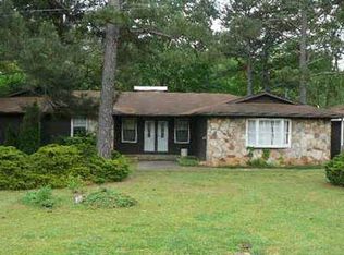 227 Hubbard Cir, Anniston, AL 36206