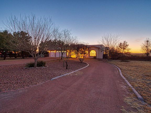 4th image of 5565 Santa Teresita Dr