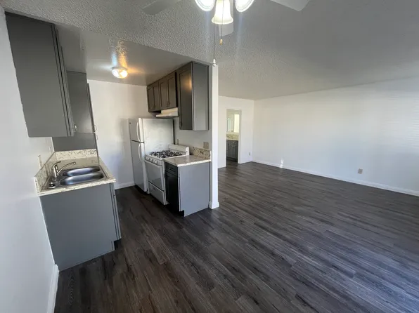 18416 Halsted St APT 214, Northridge, CA 91325