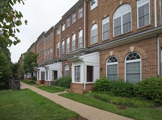 12470B Liberty Bridge Rd, Fairfax, VA 22033